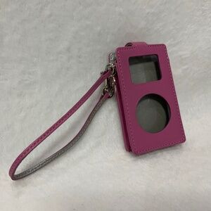 Vintage COACH iPod Classic Case Barbie Pink Leather Wrist Strap Bag Accessory